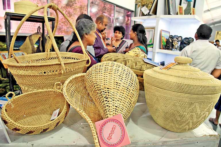 Social Commerce in Srilanka