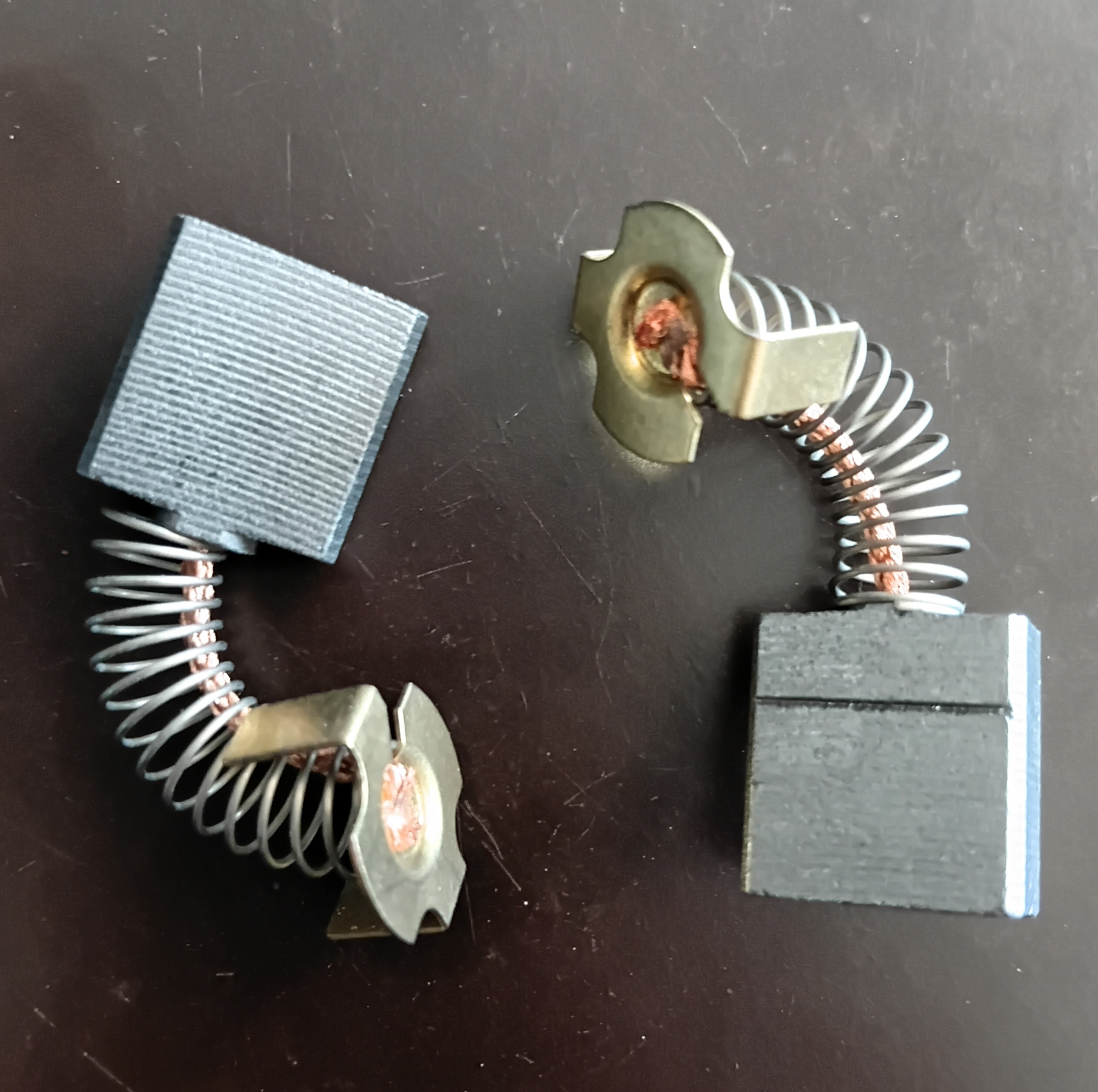 PH65 Noise spring 17(L)x16(W)x6(H)mm| Carbon Brushes| Carpentry Tools & Equipment